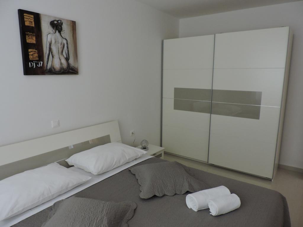 Apartments Villa Residenca نوفي فينودولسكي المظهر الخارجي الصورة