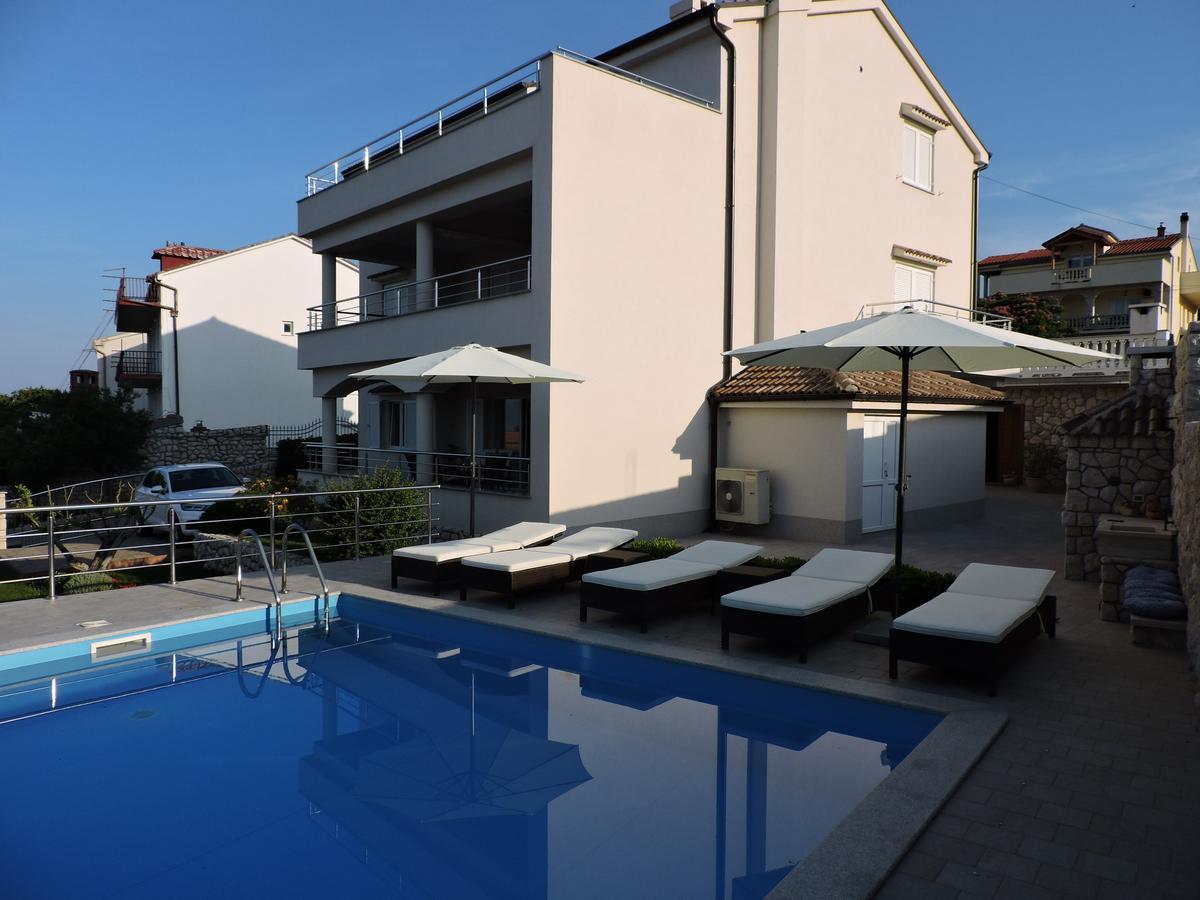Apartments Villa Residenca نوفي فينودولسكي المظهر الخارجي الصورة