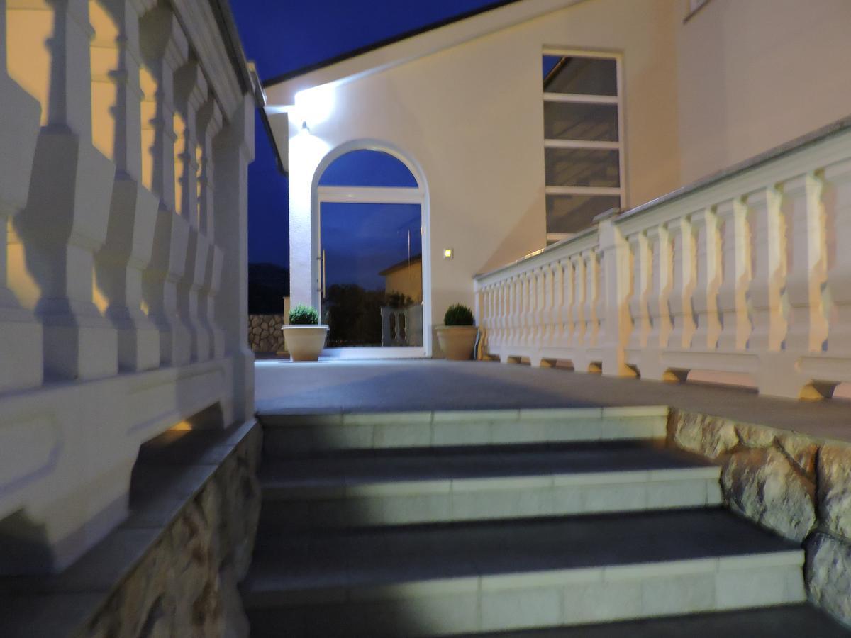 Apartments Villa Residenca نوفي فينودولسكي المظهر الخارجي الصورة